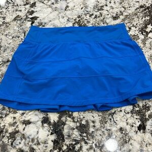 Lululemon bright blue Pace Rival tennis skirt, size 4, regular length.